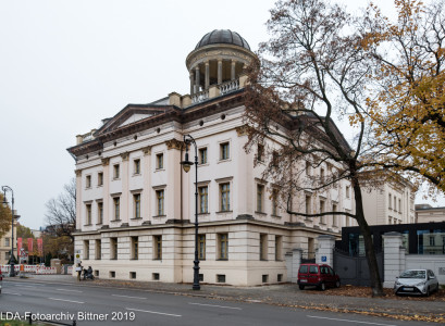 östlicher und westlicher Kasernenbau