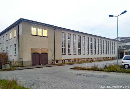 Bruno-Gehrke-Sporthalle und Verwaltungsgebäude