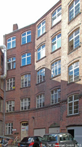 Seitenflügel