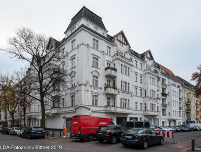 Mietshaus, Läden  Fritschestraße 22 Zillestraße 105, 105A