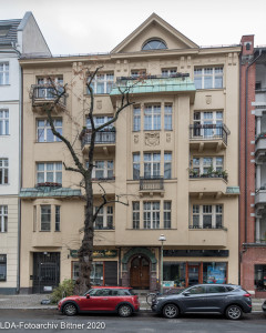 Mietshaus, Läden, Gewerbebau  Goethestraße 72