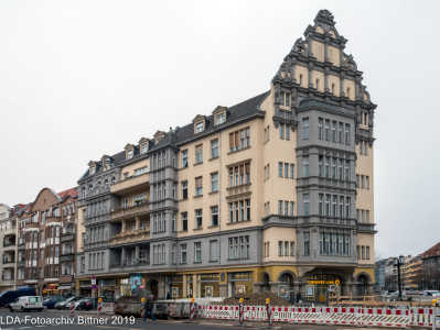 Mietshaus, Läden  Kaiserdamm 118 Suarezstraße 1
