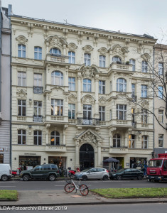 Fassade des Mietshauses