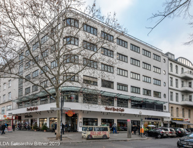 Büro- und Geschäftshaus  Kurfürstendamm 224