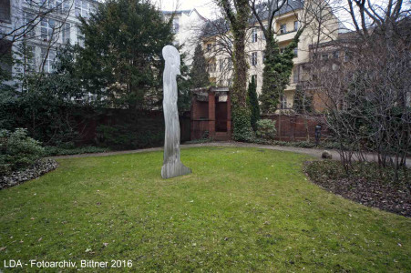 Villengarten Fasanenstraße 24