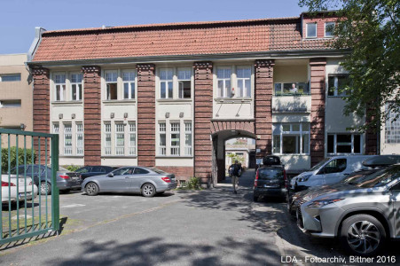 Bürogebäude, Wohnhaus  Salzufer 20