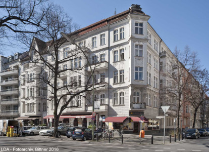 Mietshaus, Läden  Schlüterstraße 29, 30