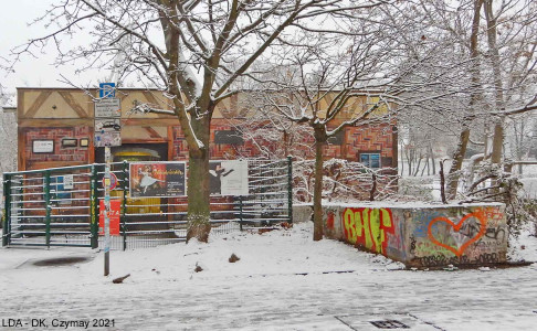 Pflanzensperren zur Bernauer Straße und zum Güterbahnhof der Nordbahn