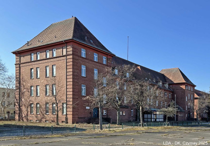 Mannschaftsgebäude (Haus 31)