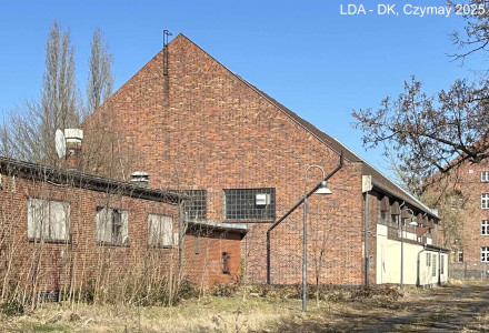 Reithalle, später Speisesaal und Veranstaltungsraum der Alliierten (Haus 17)