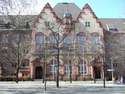 Johann-Peter-Hebel-Grundschule, Cäcilien-Grundschule, Cecilien-Lyzeum (ehemals)