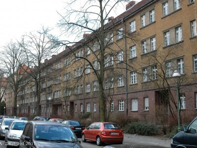 Wohnanlage  Ludwig-Barnay-Platz 5 & 6 & 7 & 8 & 9 & 10 & 11 Laubenheimer Straße 1 & 3 & 5 & 7 Kreuznacher Straße 32 & 34 & 36 & 36a & 38 & 40 Bonner Straße 1 & 1a & 2