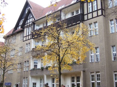 Mietshaus  Offenbacher Straße 6 Laubacher Straße 35