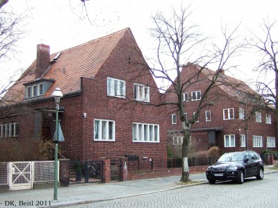 Wohnhaus  Johannisberger Straße 24, 24A, 25, 26, 26A, 27, 27A, 28, 41, 41A, 42