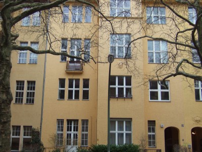 Mietshaus  Aßmannshauser Straße 12