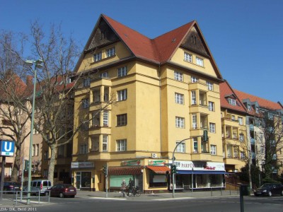 Mietshaus  Rüdesheimer Straße 11, 13 Wiesbadener Straße 31