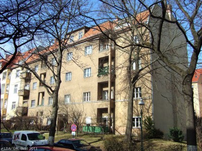 Mietshaus  Deidesheimer Straße 8