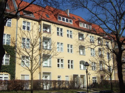 Mietshaus  Deidesheimer Straße 10
