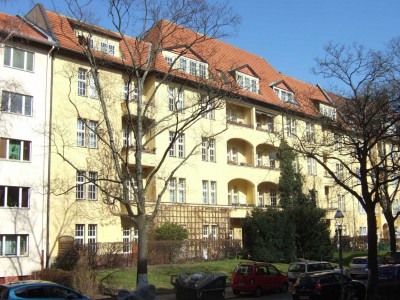 Mietshaus  Deidesheimer Straße 12