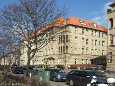 Mietshausgruppe  Hohenzollerndamm 81, 82, 83, 84 Franzensbader Straße 1, 2, 3, 3B, 4, 4B, 5A, 6, 6B Ilmenauer Straße 9, 9B, 10, 10A, 10B, 11, 11B, 12