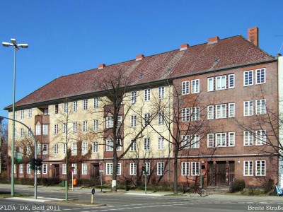 Wohnblock  Oeynhauser Straße 1, 3, 5 Breite Straße 2, 2A, 2B Friedrichshaller Straße 43