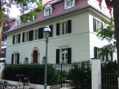 Landhaus  Douglasstraße 18