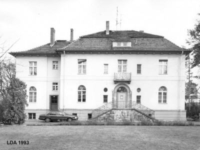 Landhaus, Chauffeurshaus  Koenigsallee 17B, 19