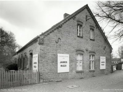 Wohnhaus, Laden, Landarbeiterhaus  Königin-Luise-Straße 48