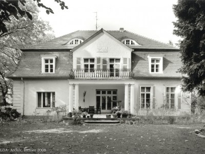 Wohnhaus  Bernadottestraße 96