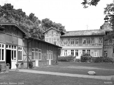 Schloß Wannsee mit Restaurationsgebäude, Winterstall, Sommerküche, offener und geschlossener Glashalle