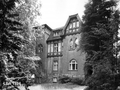 Wohnhaus  Hohenzollernstraße 1